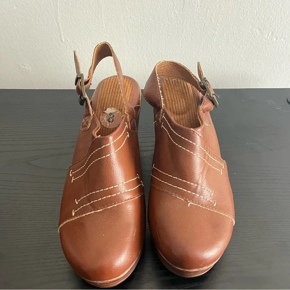 b.o.c. By Born Cecilia Women Slingback Platform Round Clog Brown Size 8 Boho - Picture 2 of 6